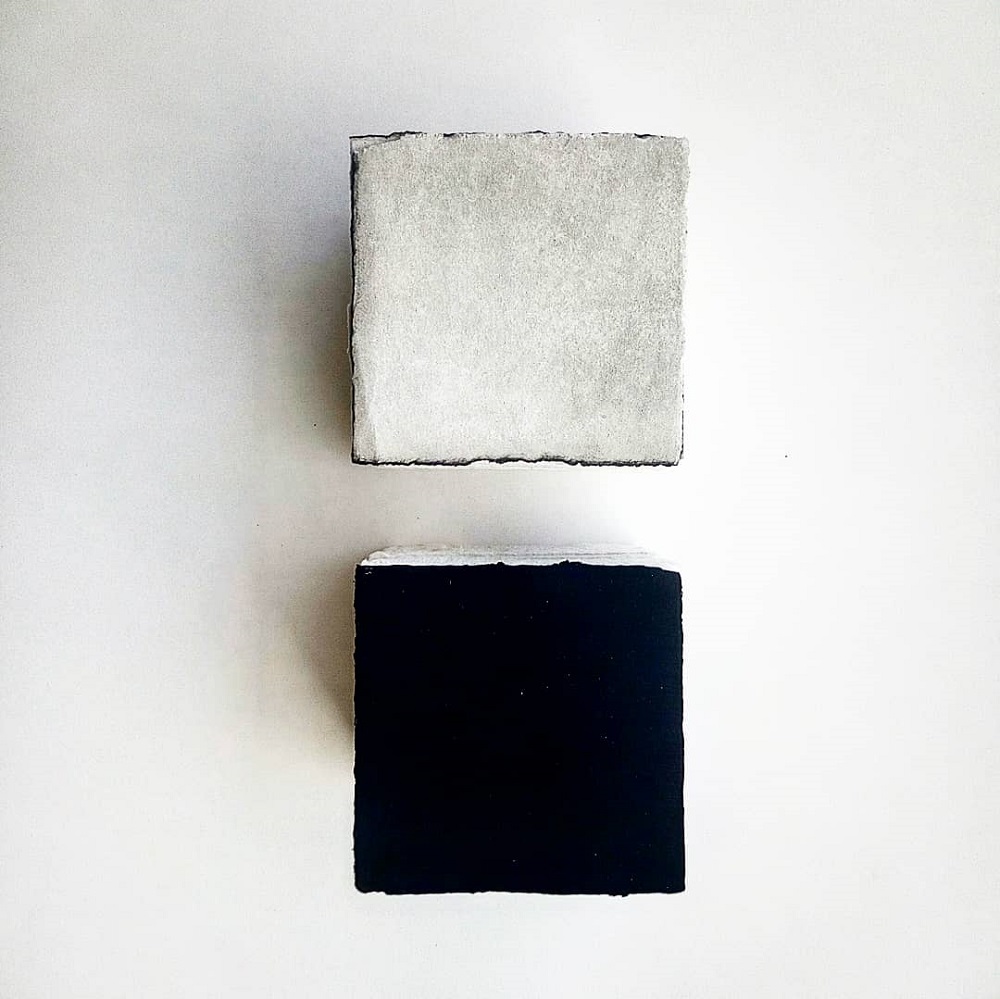 The Cube White 01 - The Cube Black 01